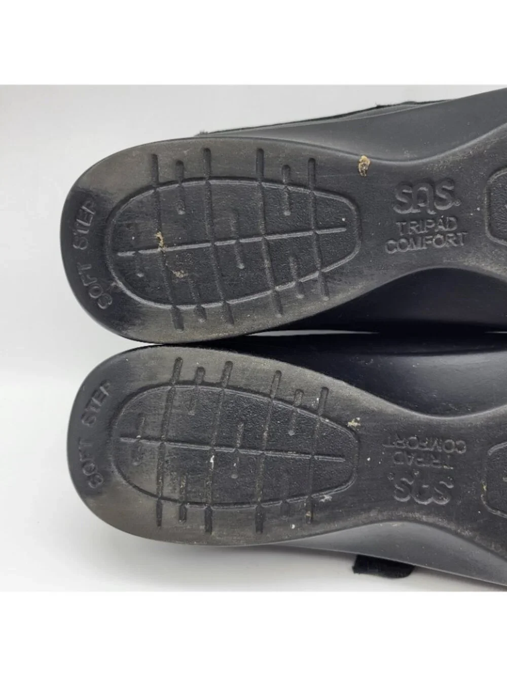 SAS Roamer Women 7.5 N Narrow Black Leather Tripad Comfort Cutout Mary Jane Shoe